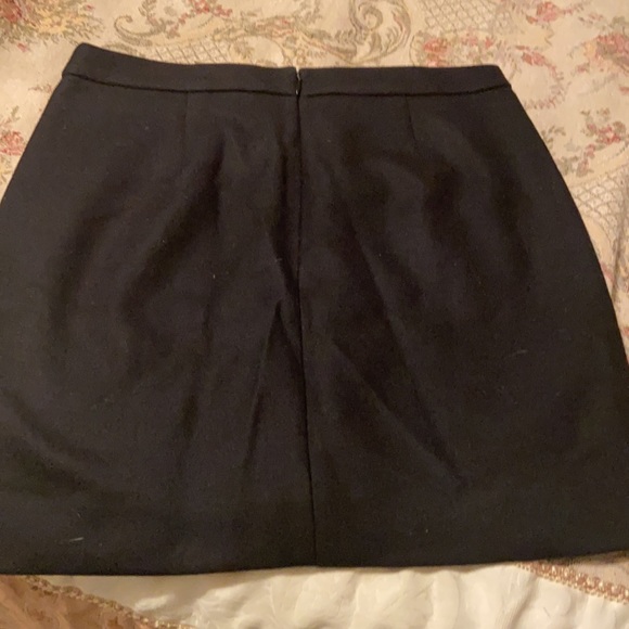J Brand 💯 wool short skirt - Picture 2 of 4